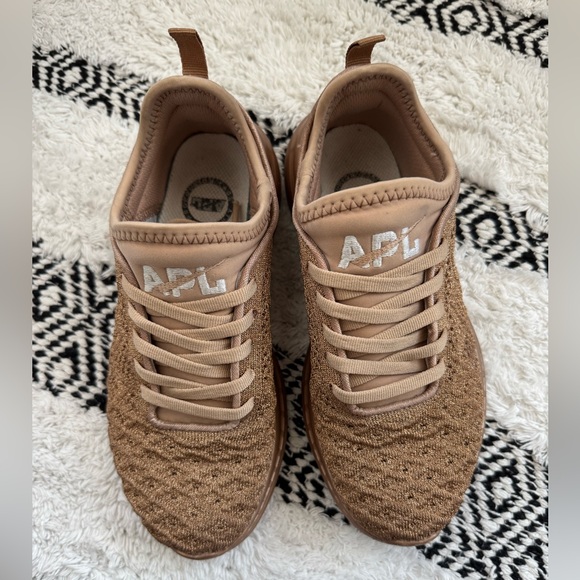 APL Techloom Sneakers - Picture 6 of 9